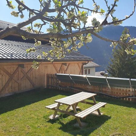 App. Monte Pore - Agriturismo La Majon Колле-Санта-Лучия Экстерьер фото