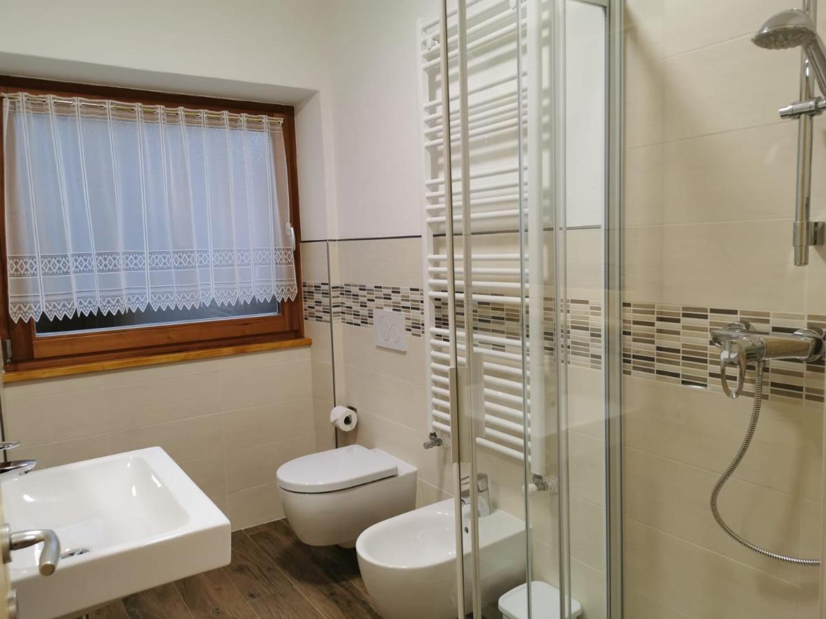 App. Monte Pore - Agriturismo La Majon Колле-Санта-Лучия Экстерьер фото