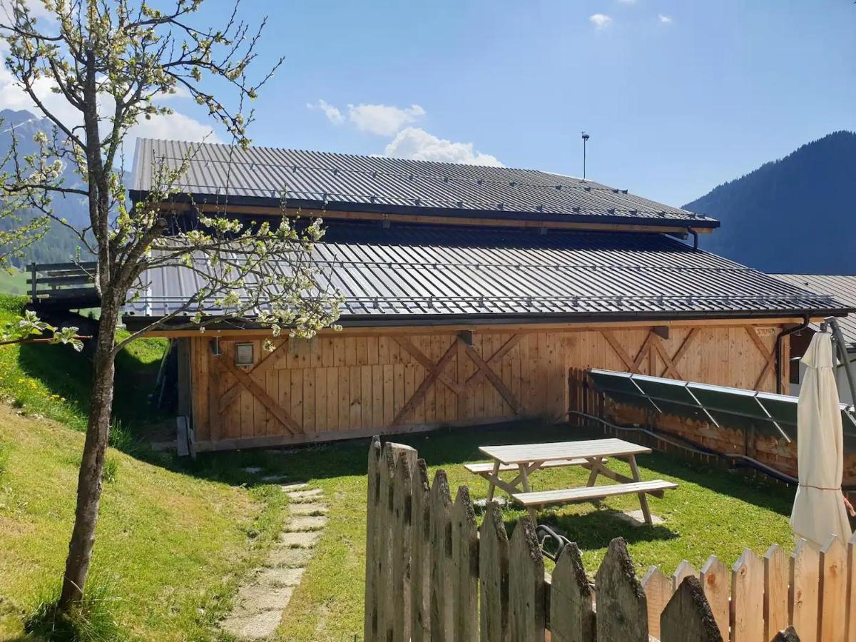 App. Monte Pore - Agriturismo La Majon Колле-Санта-Лучия Экстерьер фото